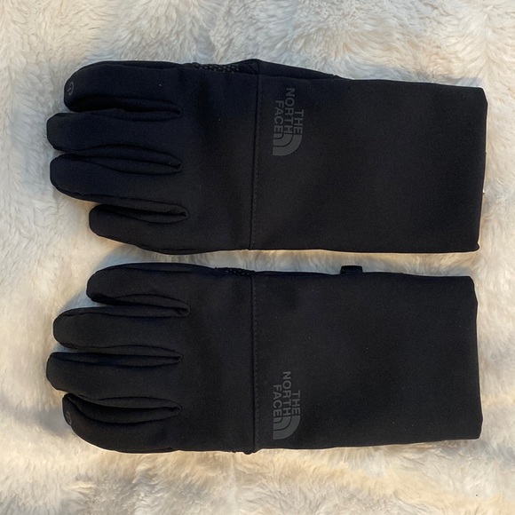 The North Face Accessories The North Face Womens Apex Etip Glove